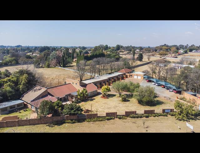 13 BEDROOM GUEST HOUSE FOR SALE IN JATNIEL